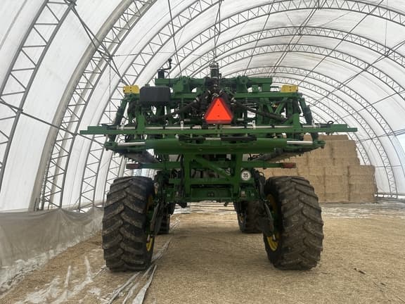 Image of John Deere 616R equipment image 1