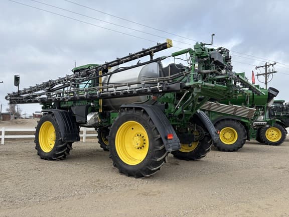 Image of John Deere 616R equipment image 2