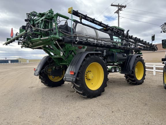 Image of John Deere 616R equipment image 3