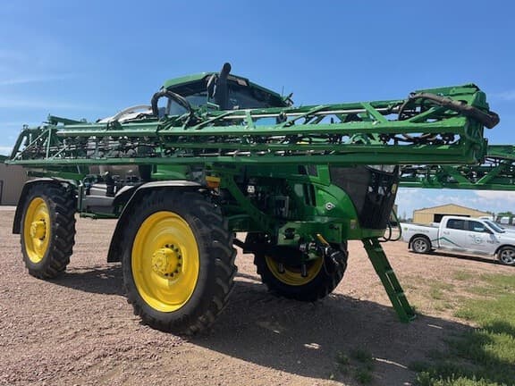 Image of John Deere 616R Primary image