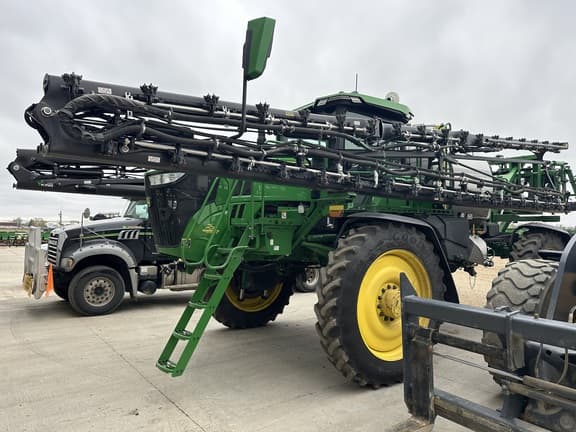 Image of John Deere 616R equipment image 2