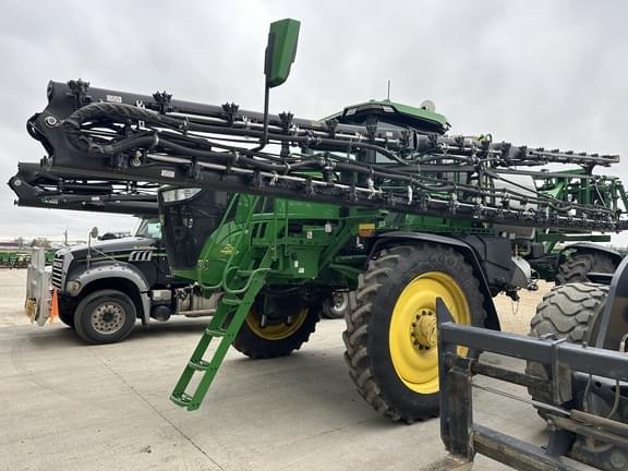 Image of John Deere 616R equipment image 1