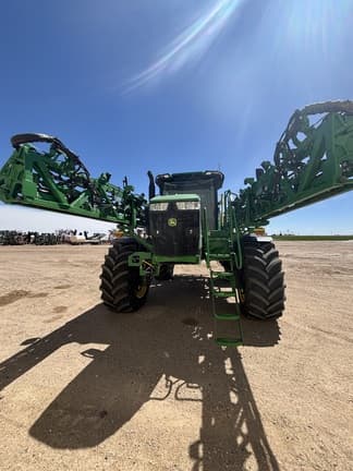 Image of John Deere 616R equipment image 1