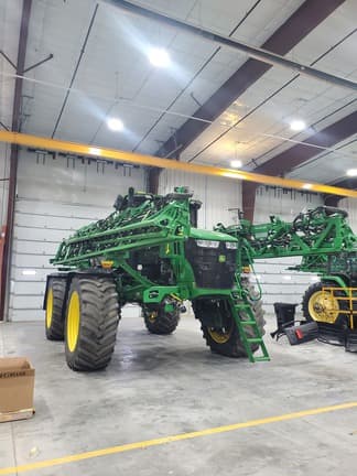 Image of John Deere 616R equipment image 3