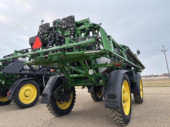 Image of John Deere 616R equipment image 3