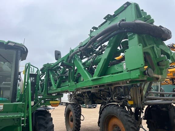 Image of John Deere 616R equipment image 3