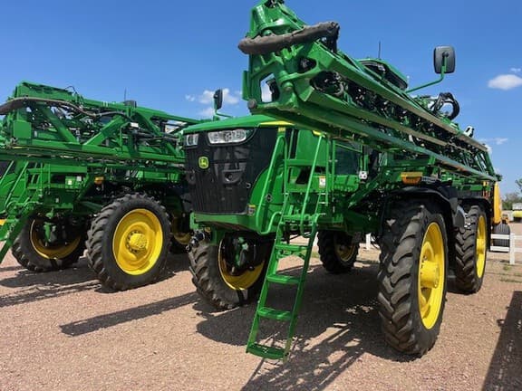 Image of John Deere 616R equipment image 2