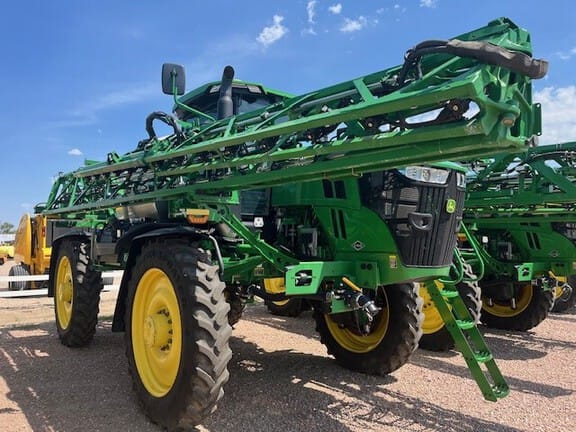 2025 John Deere 616R Equipment Image0