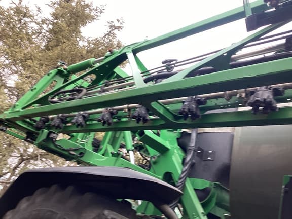 Image of John Deere 616R equipment image 4