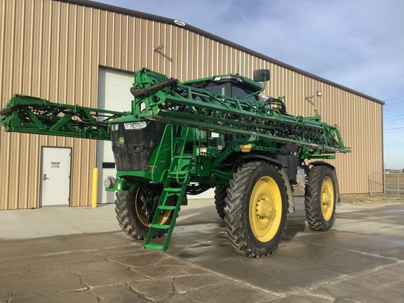 2025 John Deere 616R Equipment Image0