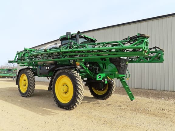 Image of John Deere 616R equipment image 3