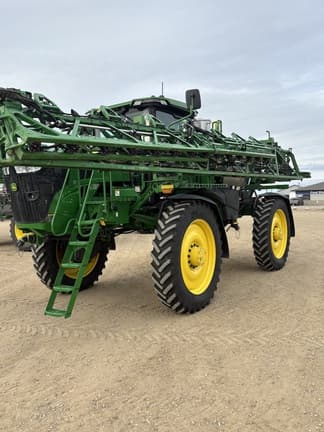 Image of John Deere 616R equipment image 3