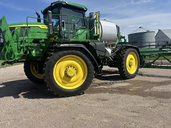 Image of John Deere 616R Primary image