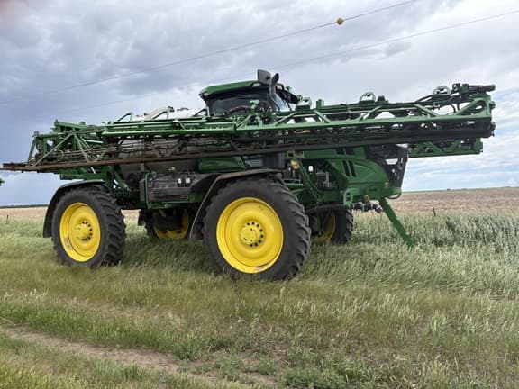 Image of John Deere 616R equipment image 2