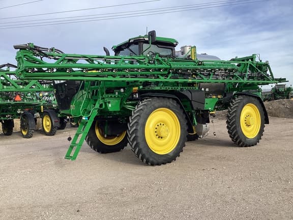 Image of John Deere 616R equipment image 3