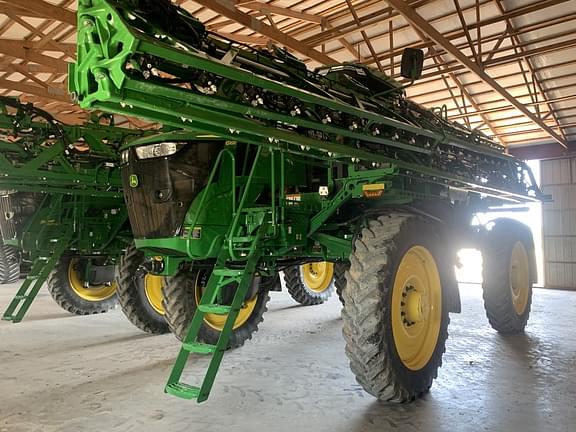 Image of John Deere 616R Primary image