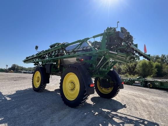 Image of John Deere 616R equipment image 3