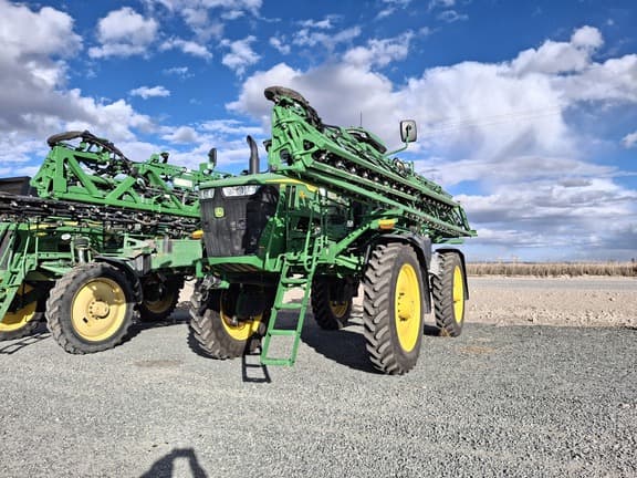 Image of John Deere 616R equipment image 2