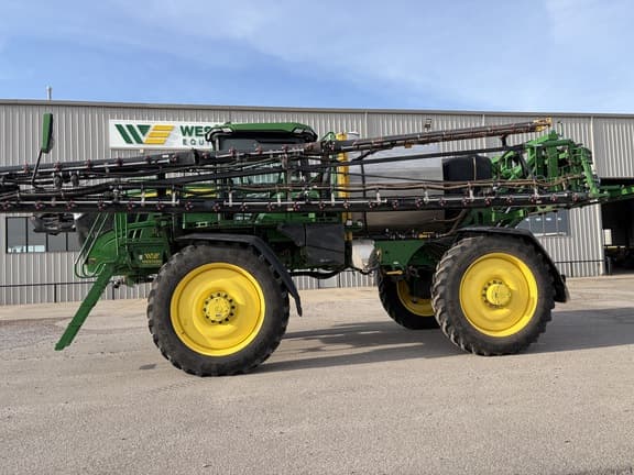 Image of John Deere 616R equipment image 1