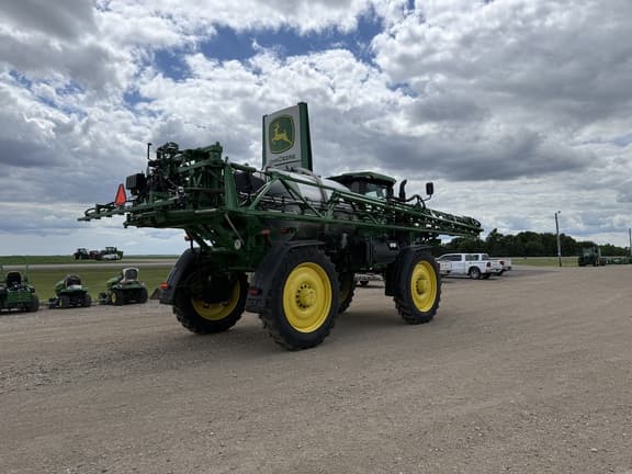 Image of John Deere 616R equipment image 2
