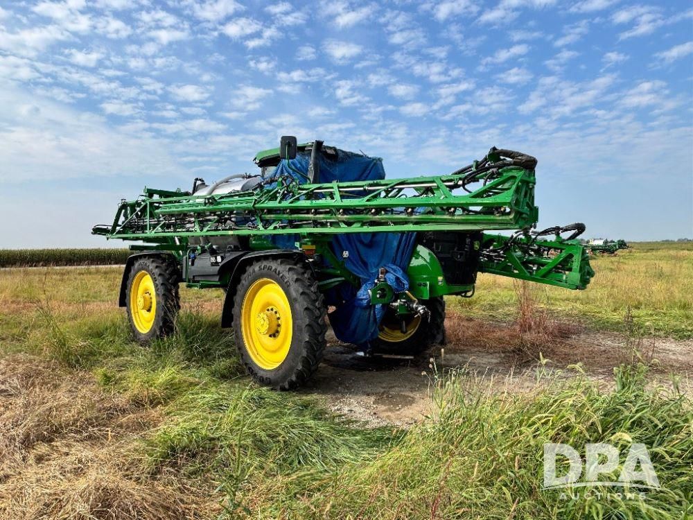 2025 John Deere 616R Equipment Image0