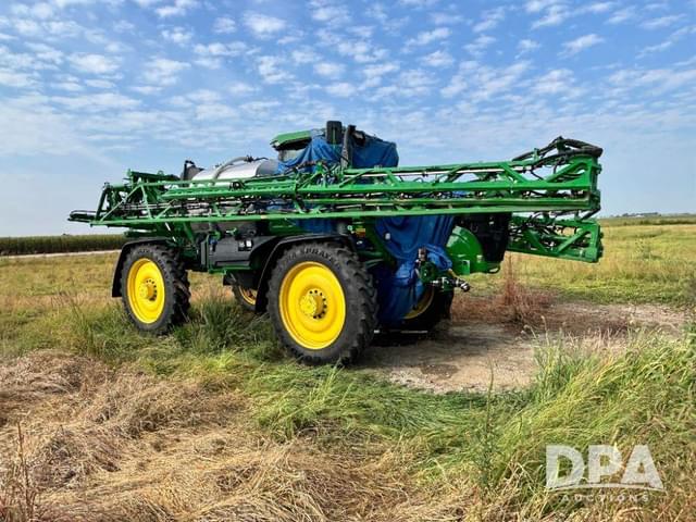 Image of John Deere 616R equipment image 1