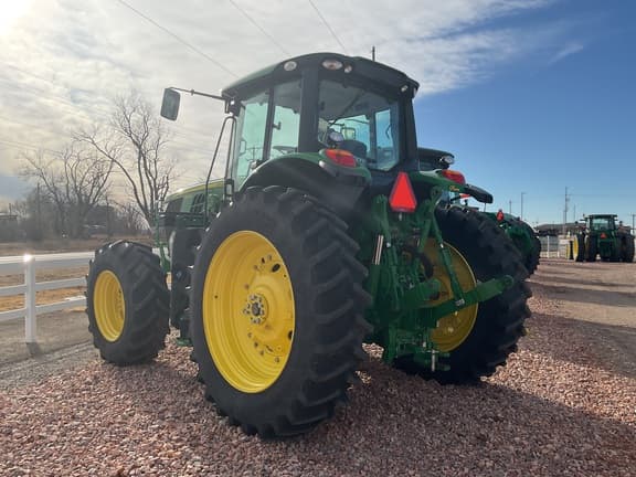 Image of John Deere 6175M equipment image 3