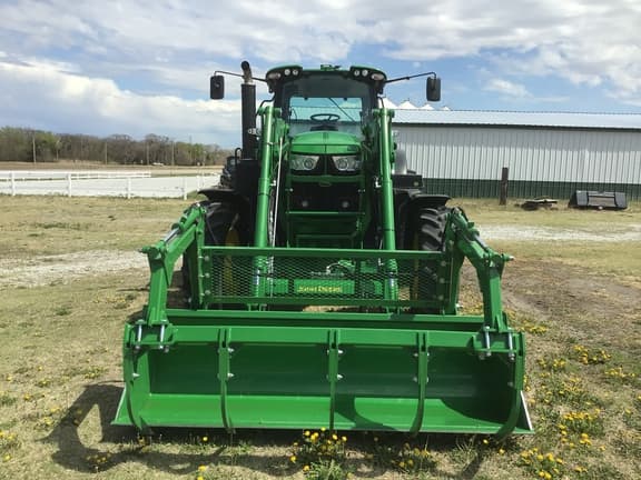 Image of John Deere 6195M equipment image 1