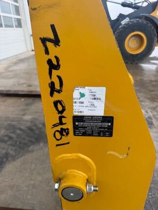 Image of John Deere Pallet Forks Image 1