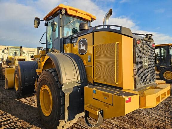 Image of John Deere 644P equipment image 1