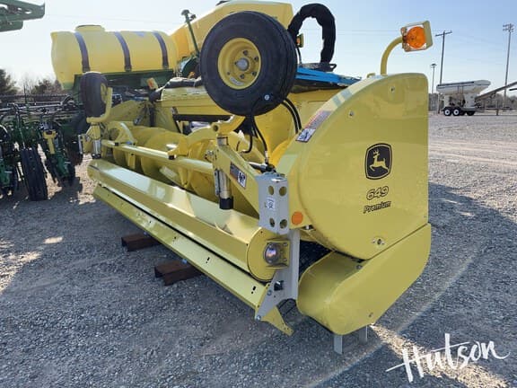 Image of John Deere 649 equipment image 4