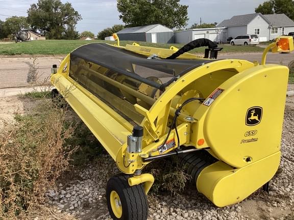Image of John Deere 659 equipment image 1