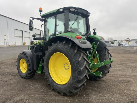 Image of John Deere 6M 115 equipment image 2