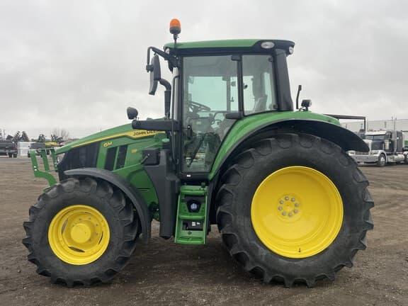 Image of John Deere 6M 115 equipment image 1