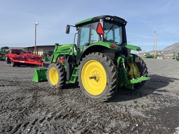 Image of John Deere 6M 115 equipment image 2