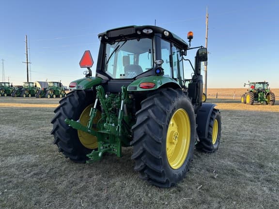 Image of John Deere 6M 125 equipment image 4
