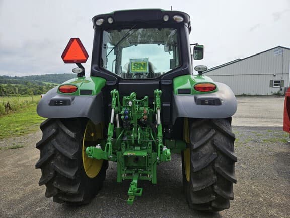 Image of John Deere 6M 125 equipment image 4