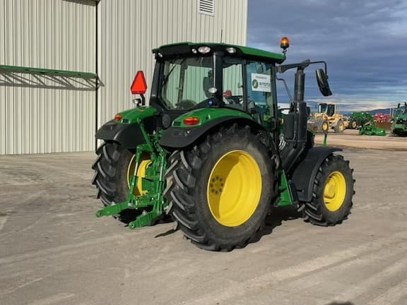 Image of John Deere 6M 125 equipment image 2