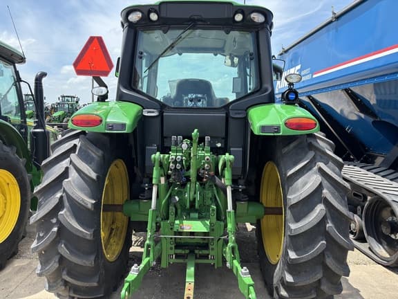 Image of John Deere 6M 125 equipment image 3