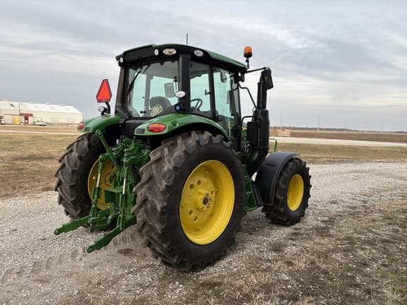 Image of John Deere 6M 125 equipment image 4