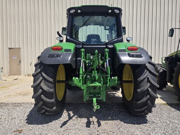 Image of John Deere 6M 125 equipment image 2