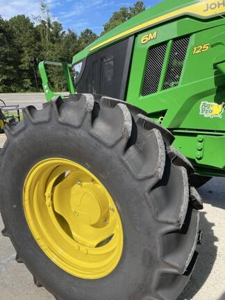 Image of John Deere 6M 125 equipment image 4