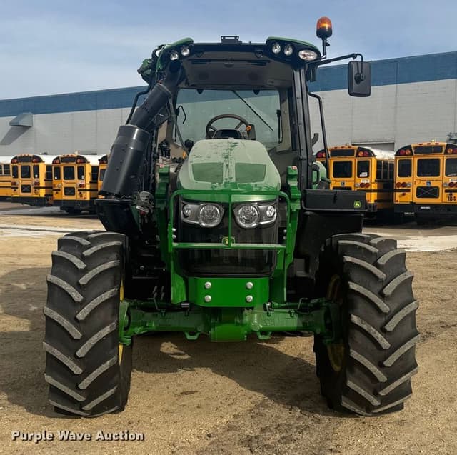 Image of John Deere 6M 125 equipment image 1
