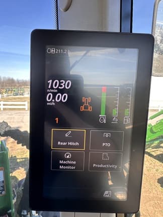 Image of John Deere 6M 130 equipment image 2