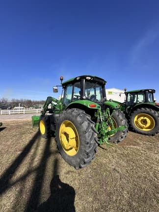 Image of John Deere 6M 130 equipment image 4