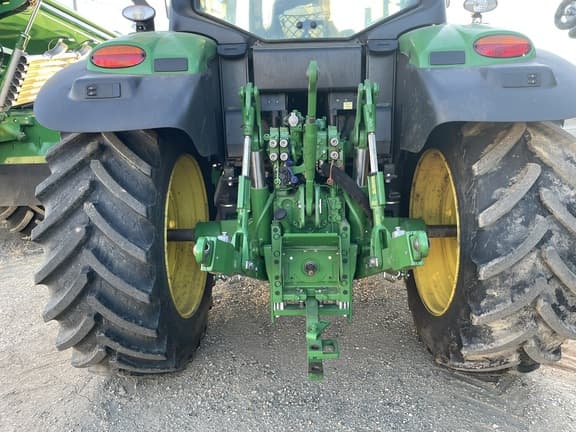 Image of John Deere 6M 130 equipment image 3