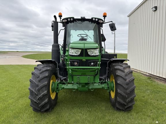Image of John Deere 6M 130 equipment image 2