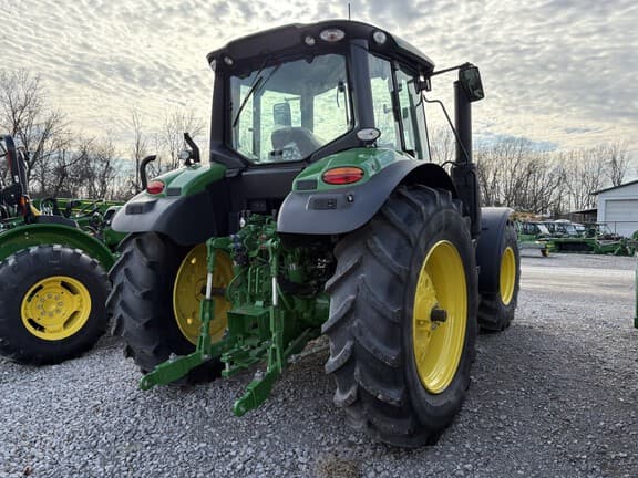 Image of John Deere 6M 130 equipment image 3