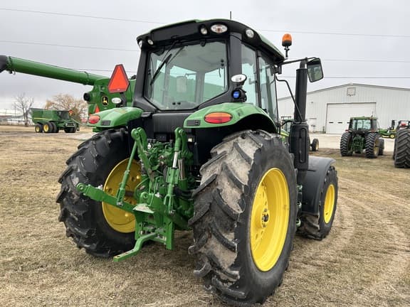 Image of John Deere 6M 130 equipment image 4