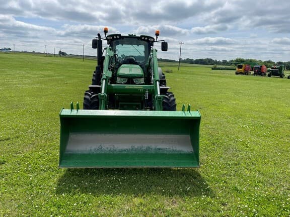Image of John Deere 6M 130 equipment image 3